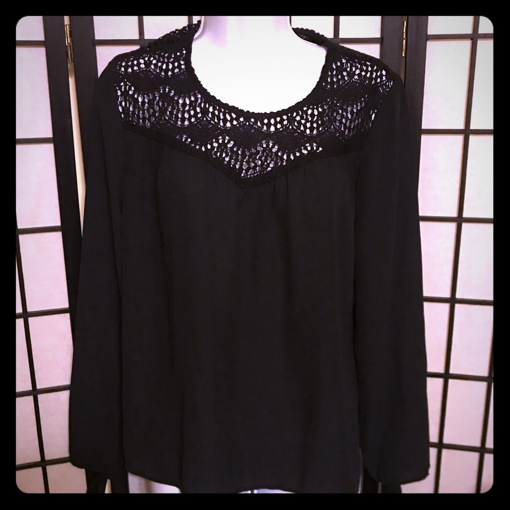Black blouse with tie sleeves and intricate design